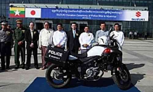 Suzuki V-Storm 650 Dipilih sebagai Pengawal di SEA Games 2013