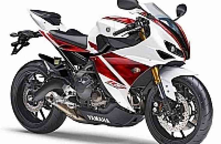 Pasca Didaftarkan, Wajah Yamaha YZF-R3 Menyeruak!