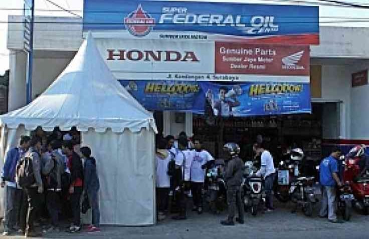 Sumber Jaya Motor, Federal Oil Center di Kawasan Surabaya