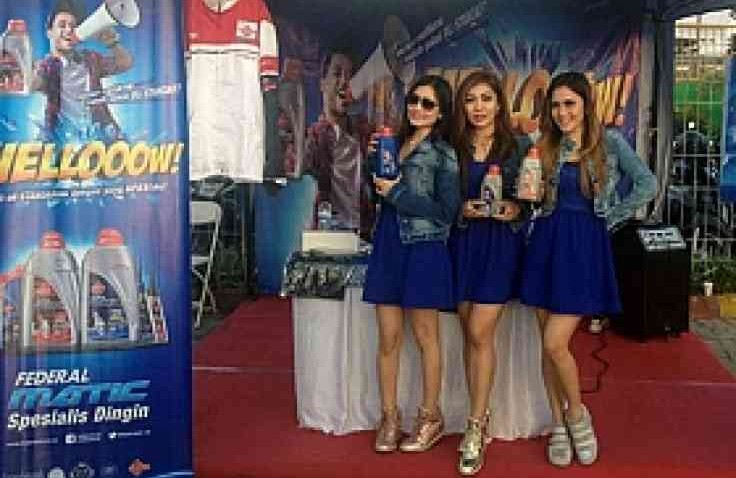 Trio Macan Meriahkan Booth Federal Oil di Surabaya Carnival