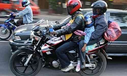 Boncengan Saat Mudik, Waspada Dengan Bobot Berlebih