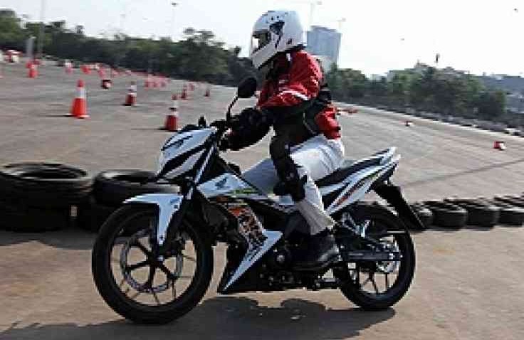 New Honda Sonic 150R, Bebek Supernya Honda