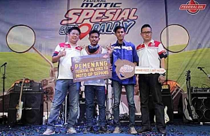 Dua Pemuda Ini Dapat Motor dan Tiket Nonton MotoGP di Federal Matic Spesial City Rally