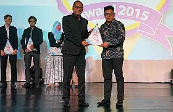 Sentiment Positif Menghantarkan Federal Oil Peroleh Penghargaan Social Media Award