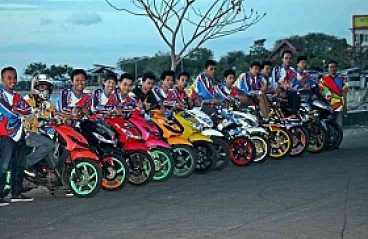 Federal Oil Support Tim Freestyle Sulawesi