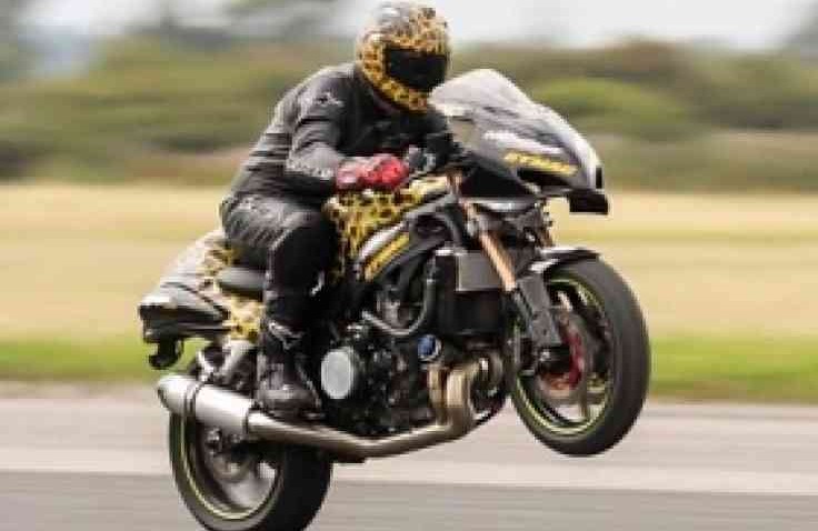 Ini Wheelie Tercepat Di Dunia, Setara Kecepatan Lepas Landas Pesawat !