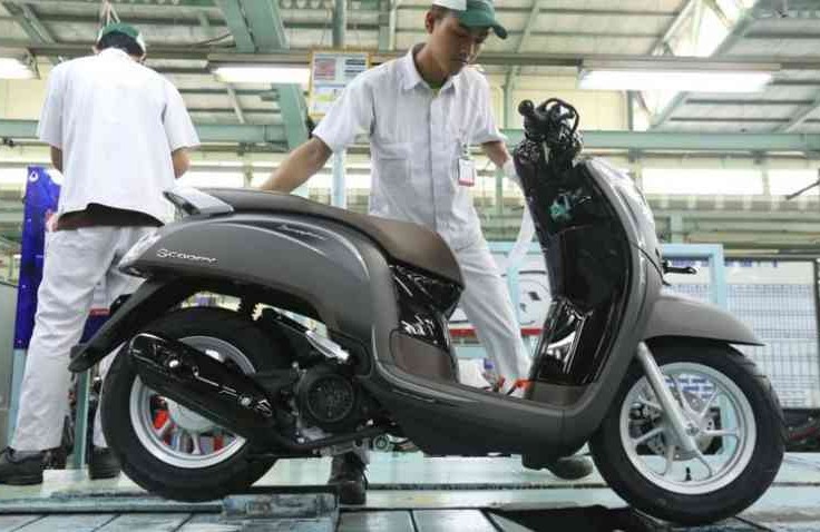 Warna Baru Honda Scoopy Baru 2018, Issh..Keren!  