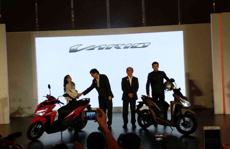 All New Honda Vario Melantai, Cek Harganya Disini