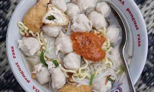 Ngaku Suka Makan ? Cobain Nih Kuliner Yang Cocok Buat Bikers, Namanya Bakso Dodol