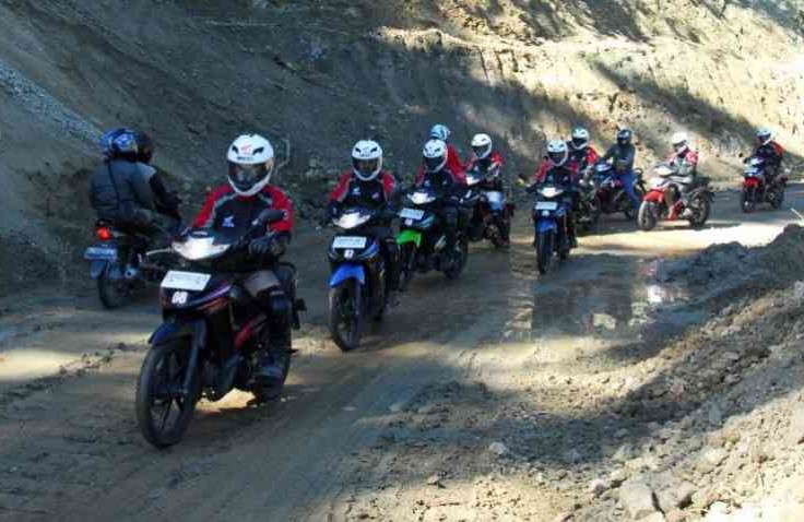 Tekanan Angin Ban Yang Ideal Buat Touring