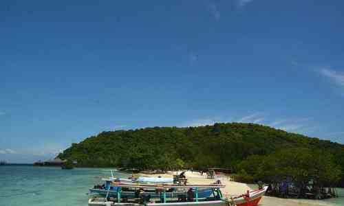 Mau Liburan Menikmati Keindahan Bawah Laut ? Datang Saja ke Pulau Pahawang Lampung