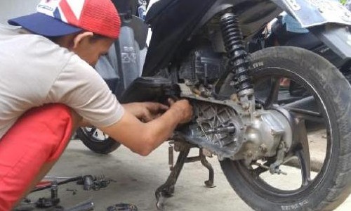 Pada CVT Motor Matic Ada Tiga Komponen yang Harus Dirawat