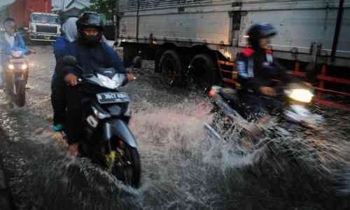 Usai Terobos Genangan Air dan Lumpur, Bagian ini Harus Segera Dibersihkan