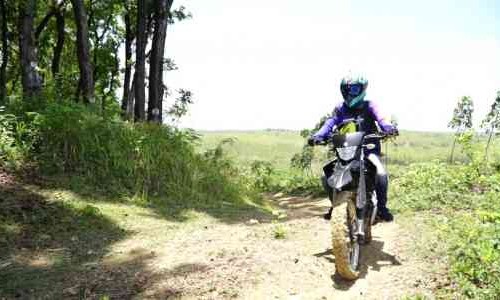 Cara Supaya Aman Saat Bermain Motor Cross di Jalur Off Road