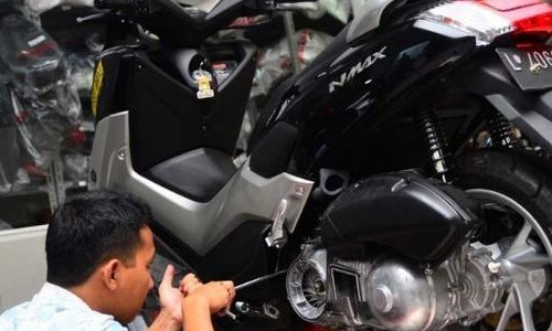 Oli Mesin Motor Kamu Berkurang? Mungkin Ini Penyebabnya