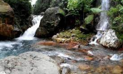 Curug Ciburial, Destinasi Wisata Yang Cocok Untuk Akhir Pekan